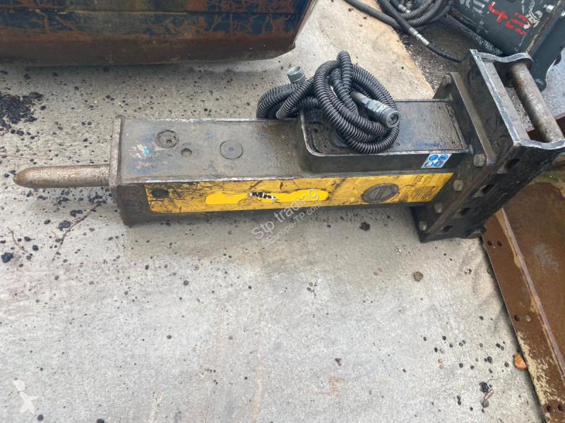 Equipamientos maquinaria OP Soosan SQ 35
