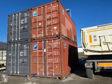 Container