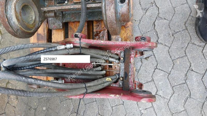 Stavební vybavení Oilquick Attache rapide...