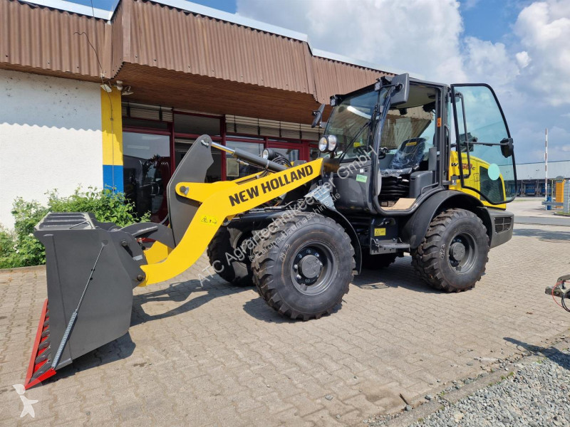 Pá carregadora New Holland C ZB STAGE V