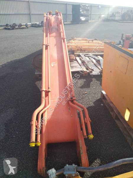 Équipements TP Hitachi
