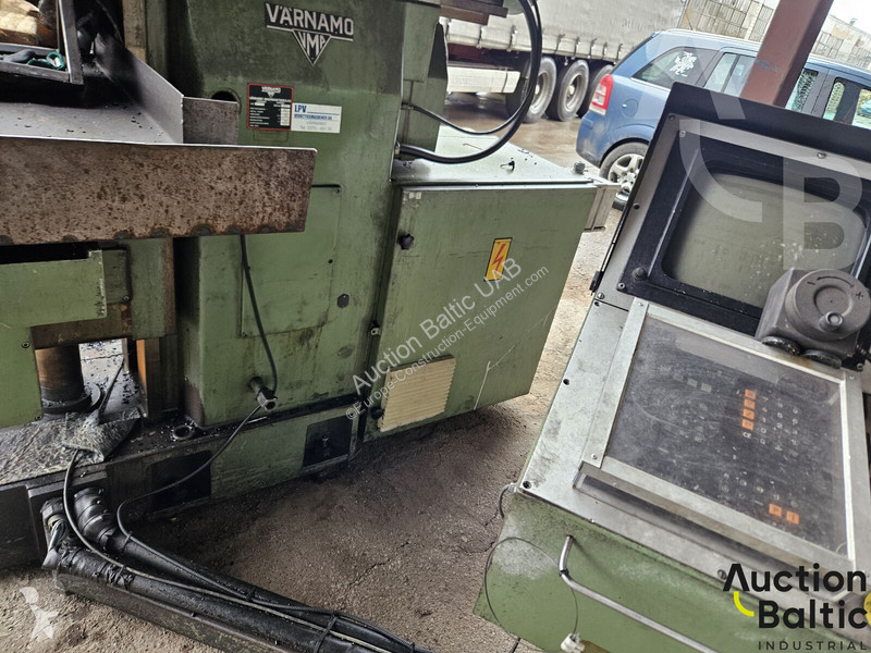 Vybavenie stavebného stroja  Varnamo R-150