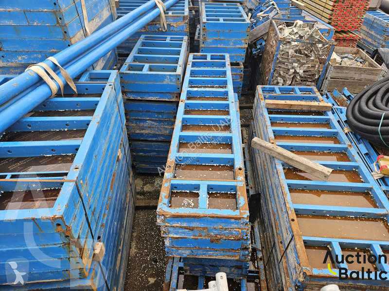 Vybavenie stavebného stroja  formwork details