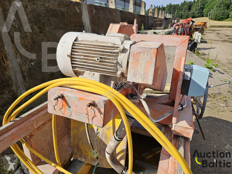 Bygg-anläggningsutrustningar  units concrete...