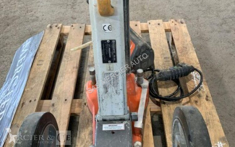 Aanbouwstukken voor bouwmachines Husqvarna...