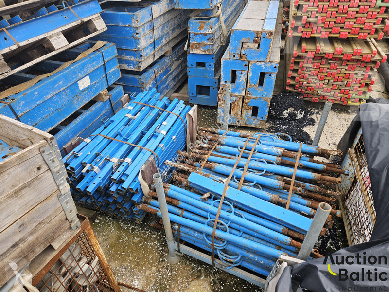 Vybavenie stavebného stroja  formwork details