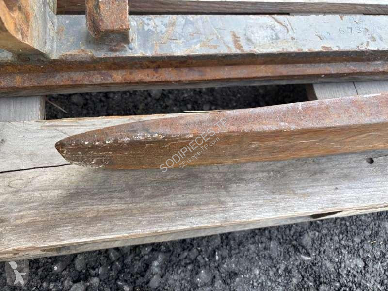 Echipamente pentru construcţii Volvo