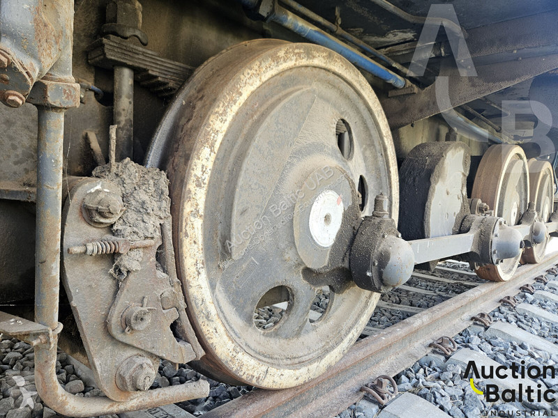Vybavenie stavebného stroja  TGM 23 B