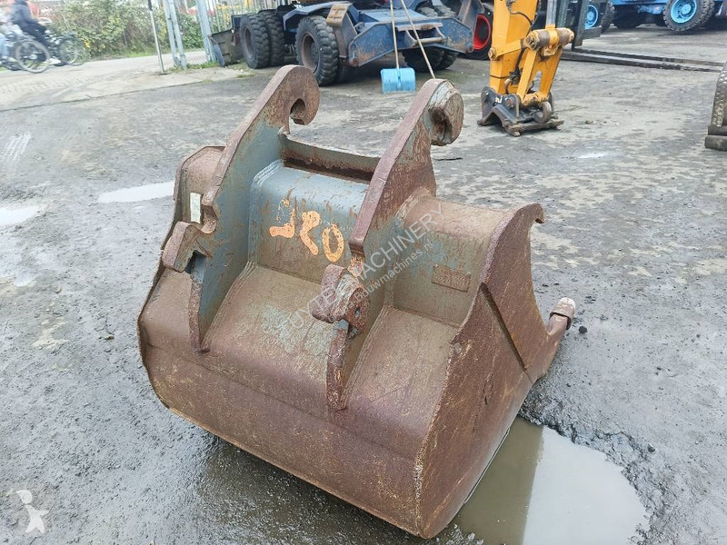 Vybavenie stavebného stroja  bak sloten bak 180...