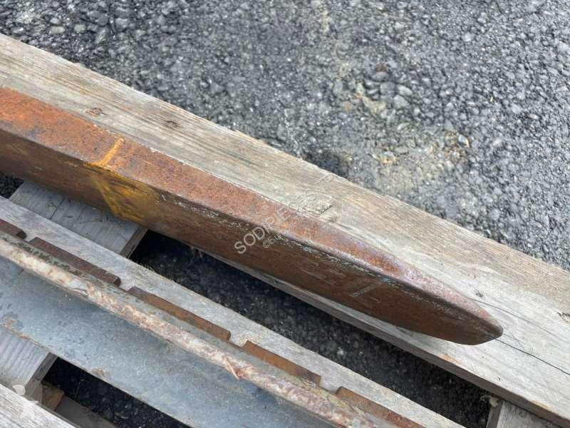 Echipamente pentru construcţii Volvo