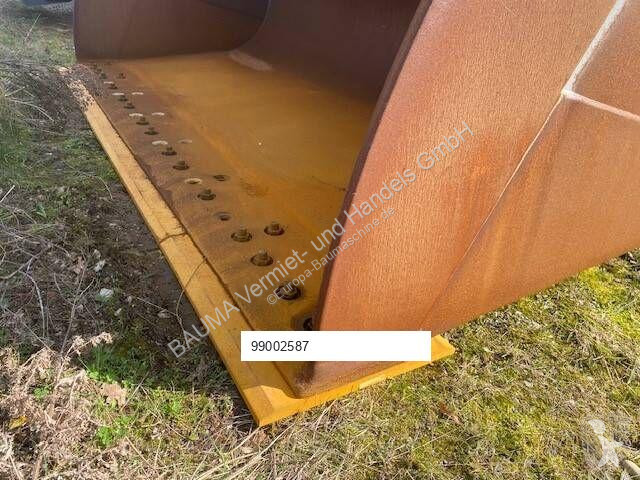 Vybavenie stavebného stroja  (2587) 4.8 cbm...