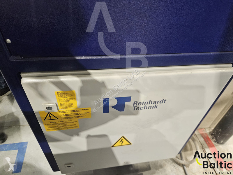 Vybavenie stavebného stroja  Technik