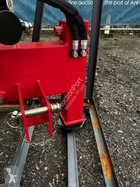 Aanbouwstukken voor bouwmachines  BK145