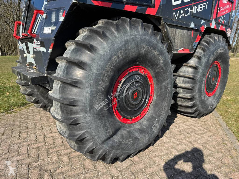 Vybavenie stavebného stroja  N 1200 4WD...