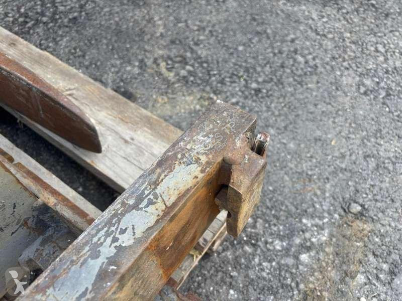 Echipamente pentru construcţii Volvo