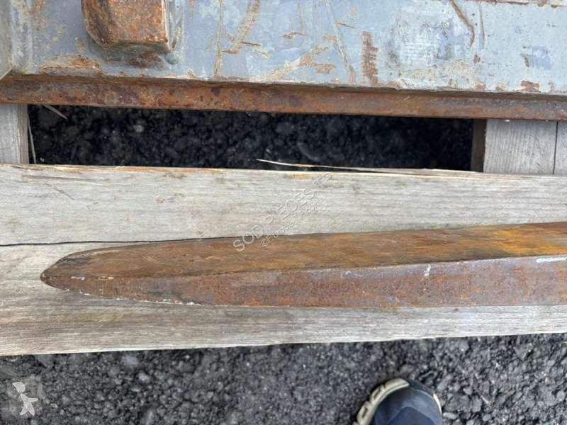 Echipamente pentru construcţii Volvo