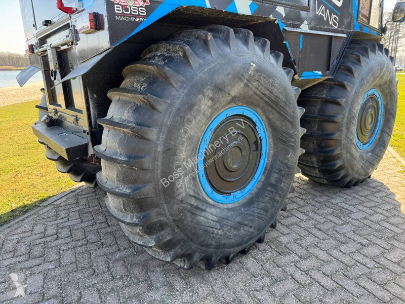 Vybavenie stavebného stroja  N 1200 4WD...