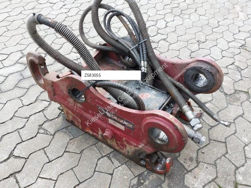 Stavební vybavení Oilquick Attache rapide...