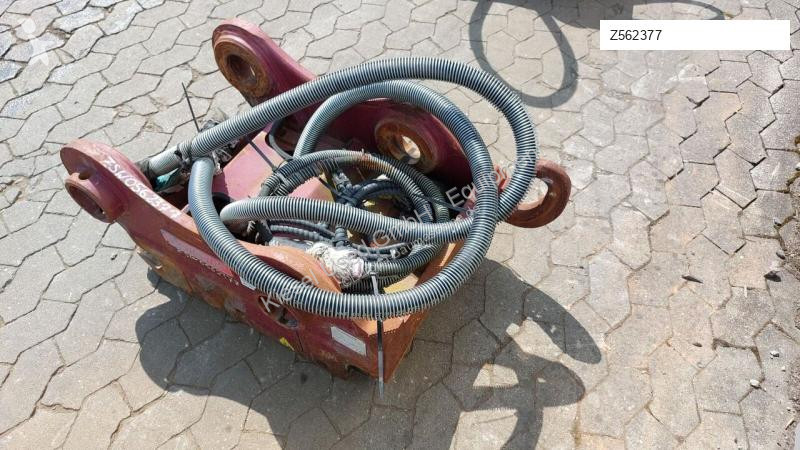 Aanbouwstukken voor bouwmachines Hitachi...