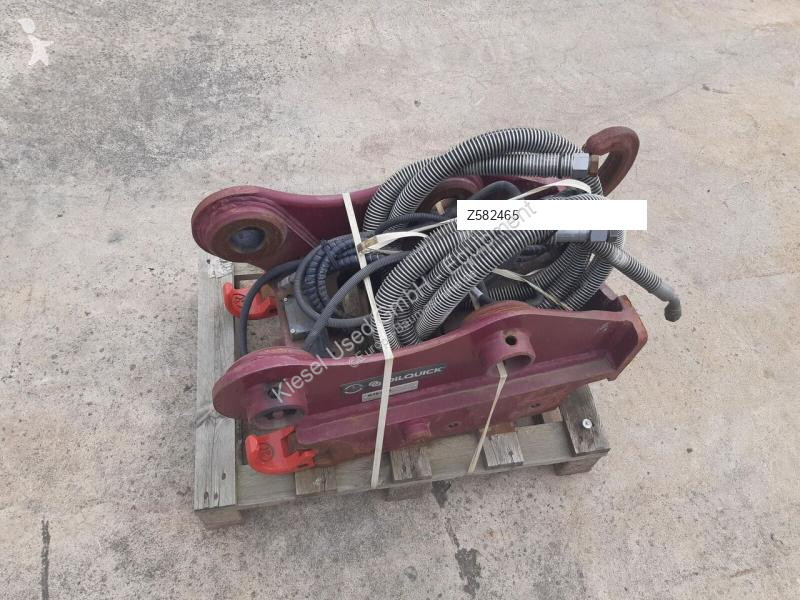 Stavební vybavení Oilquick Attache rapide...