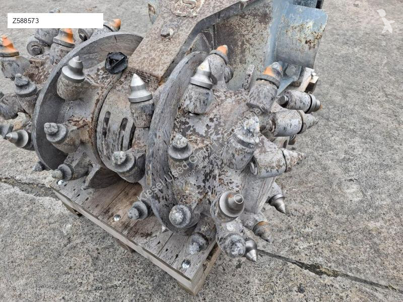 Stavební vybavení Rockwheel Anbaufräse
