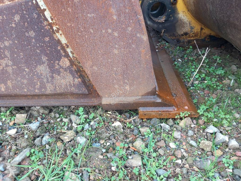 Equipamientos maquinaria OP Komatsu WA480-8