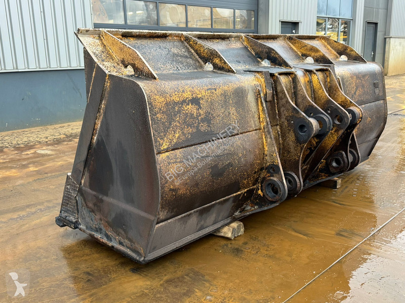 تجهيزات الأشغال العمومية Caterpillar Bucket CAT...