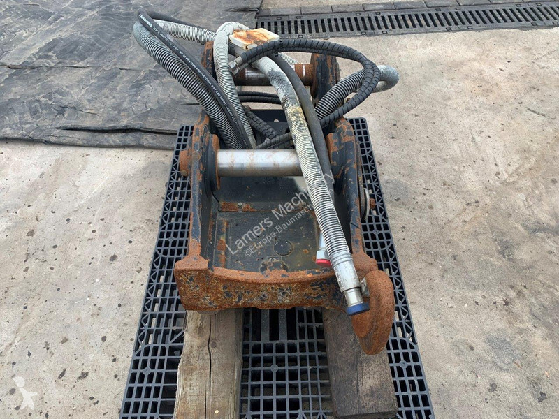 Equipamentos de obras OQ 70