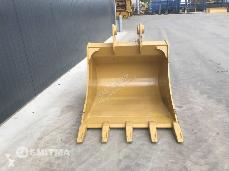 Aanbouwstukken voor bouwmachines Caterpillar...