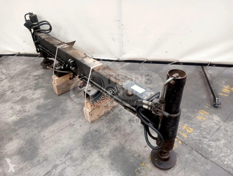 Attrezzature automezzi pesanti  Estab. hid