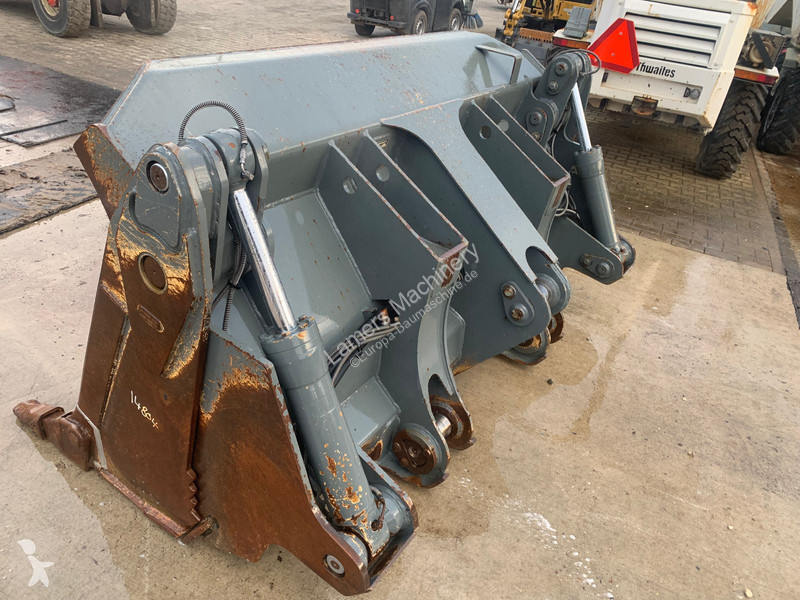 Aanbouwstukken voor bouwmachines Liebherr