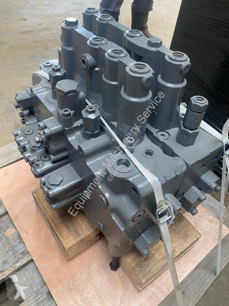 Équipements TP Hitachi DISTRIBUTEUR 4629348