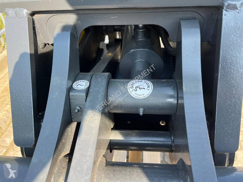 Equipamientos maquinaria OP Mustang GRP450...