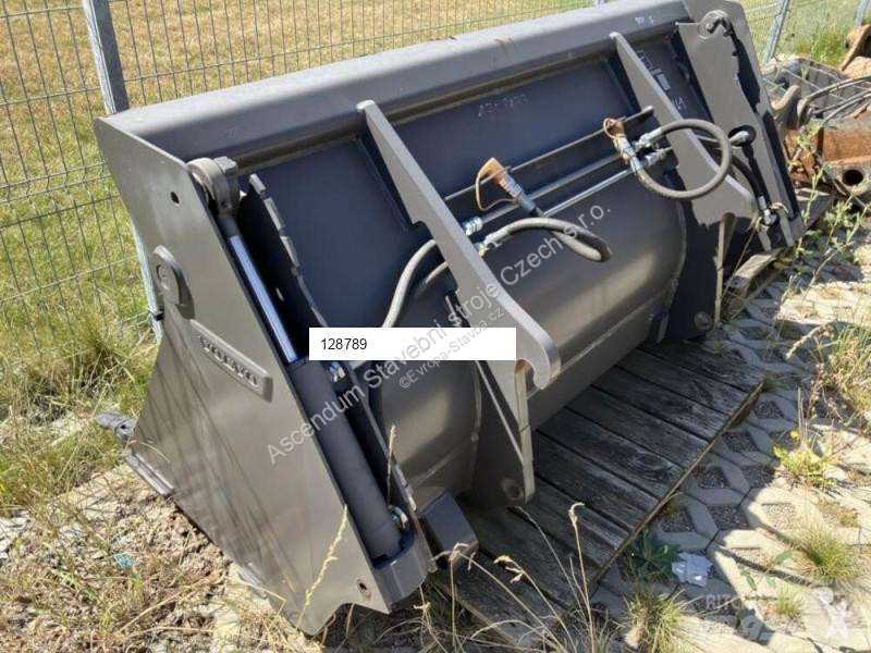 تجهيزات الأشغال العمومية Volvo Klappschaufel...