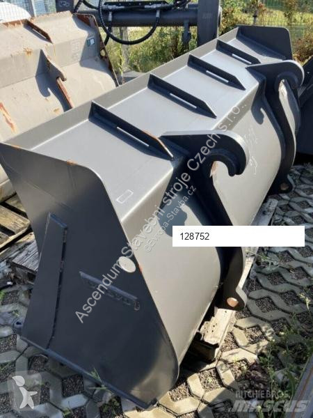 Aanbouwstukken voor bouwmachines Volvo mit...