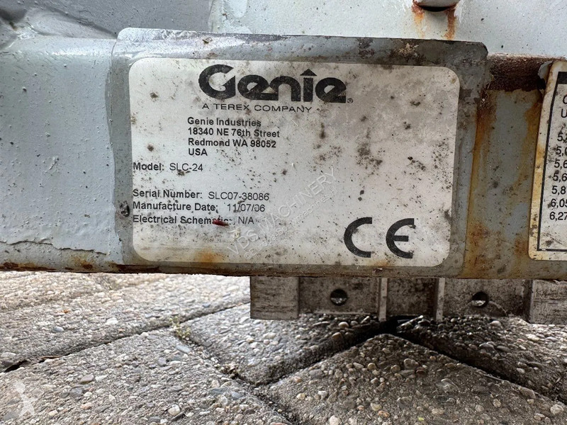Echipamente pentru construcţii Genie SLC-24...