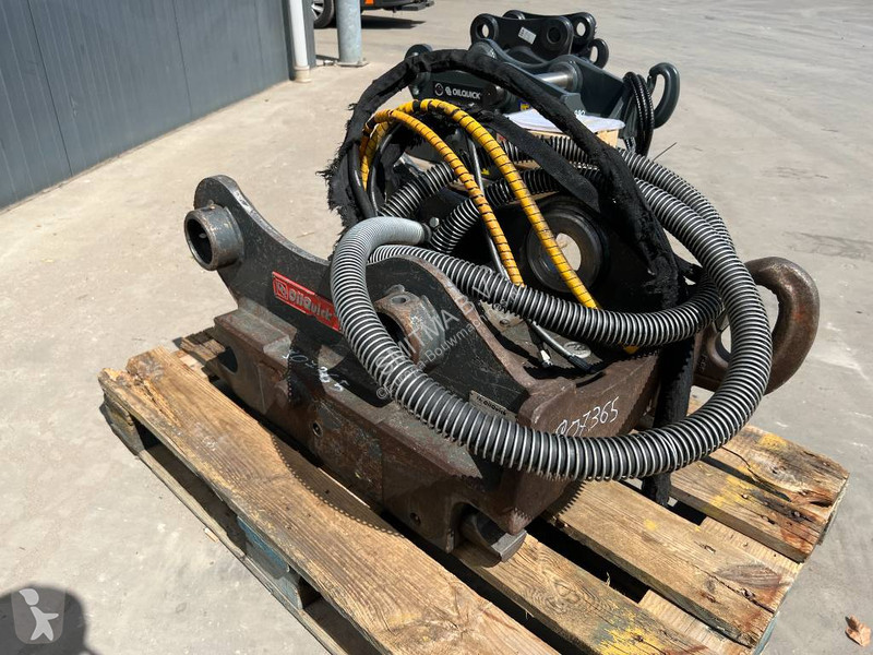 Equipamentos de obras Oilquick OQ70/55 - EC210...