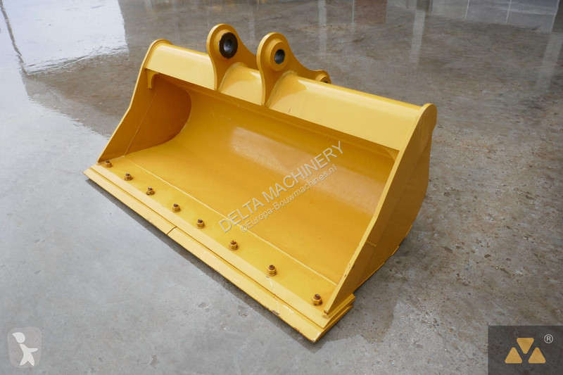 Equipamientos maquinaria OP Caterpillar Bucket