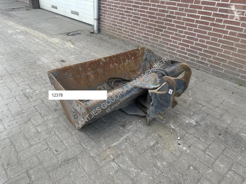 Aanbouwstukken voor bouwmachines Kantelbak...