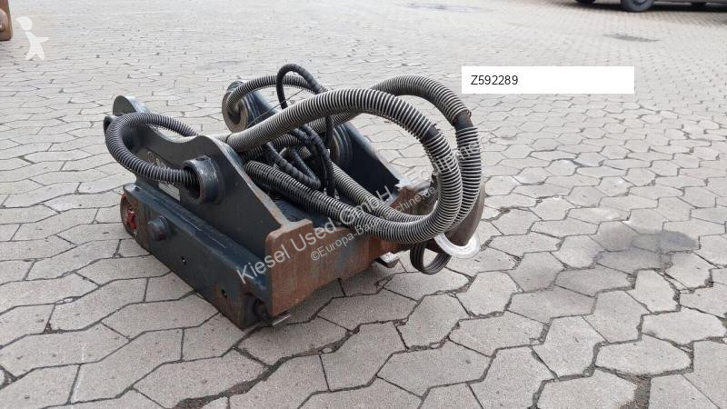 Stavební vybavení Oilquick Attache rapide...