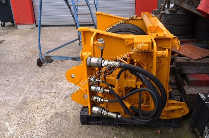 Equipamientos maquinaria OP Liebherr LTM 1225...