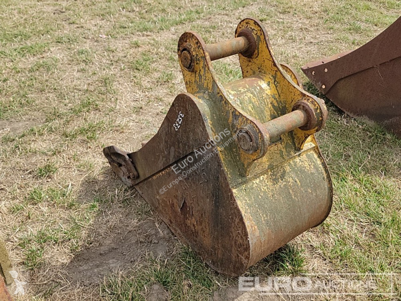 Echipamente pentru construcţii Caterpillar