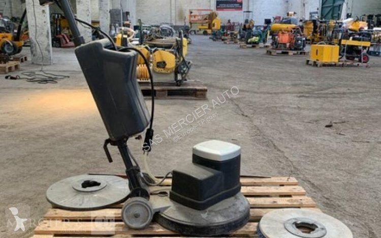 Aanbouwstukken voor bouwmachines Nilfisk...