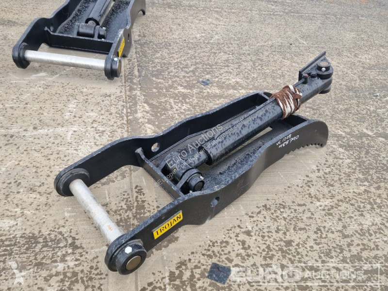 Aanbouwstukken voor bouwmachines  12T-65