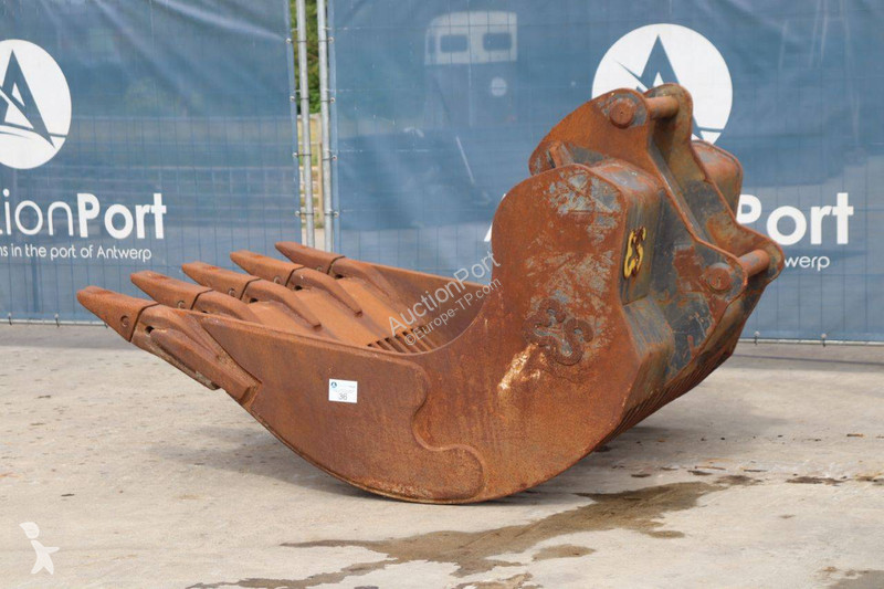 Echipamente pentru construcţii Eurosteel...