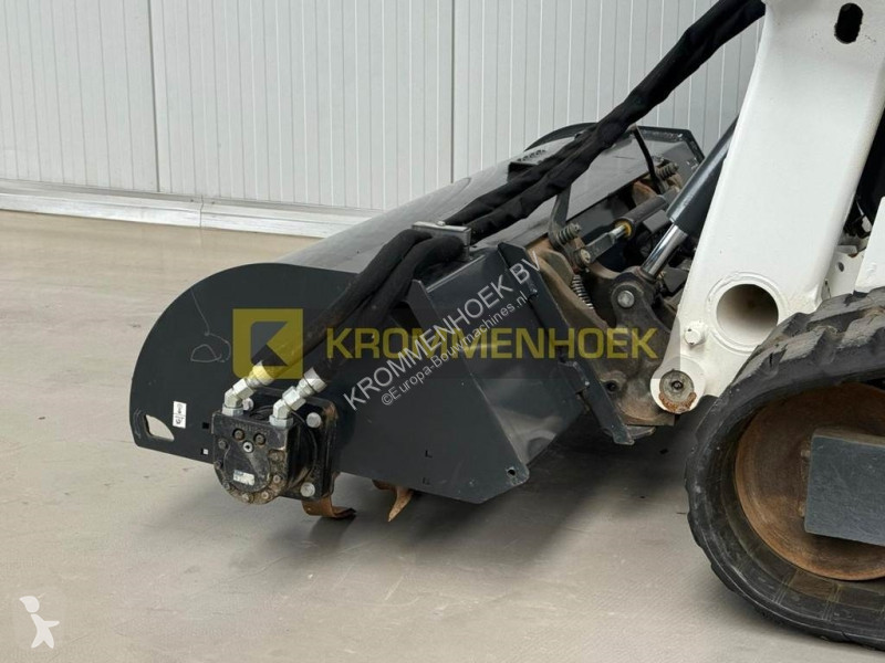 Equipamientos maquinaria OP Bobcat Tiller 76...