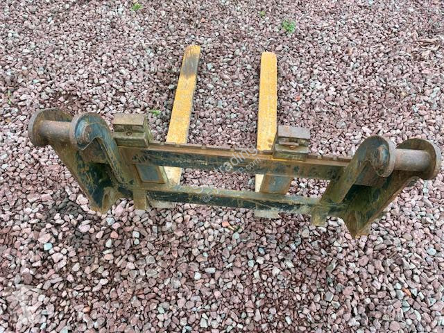 تجهيزات الأشغال العمومية Terex  TABLIER FOURCHE...