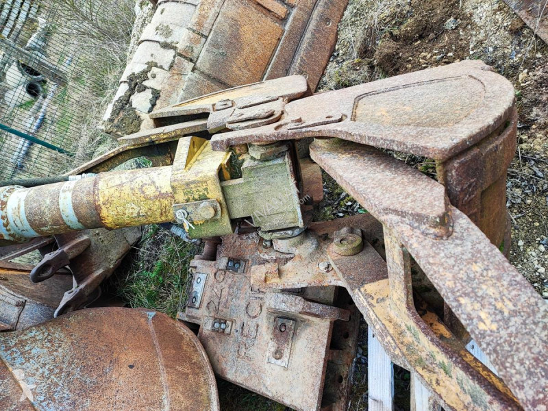 Vybavenie stavebného stroja  S60 ou Sans Attache -