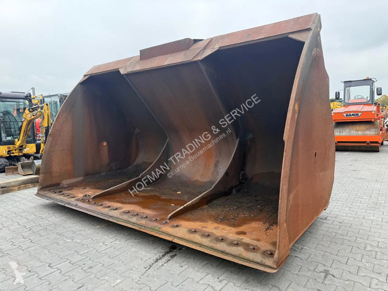 Vybavenie stavebného stroja Caterpillar 980M