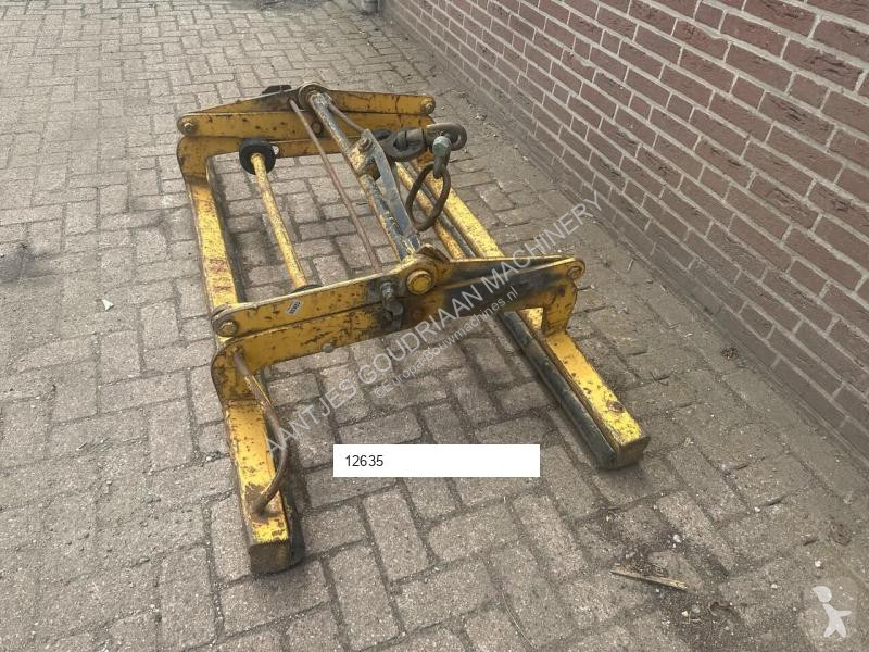 Vybavenie stavebného stroja  Mechanische tegelklem